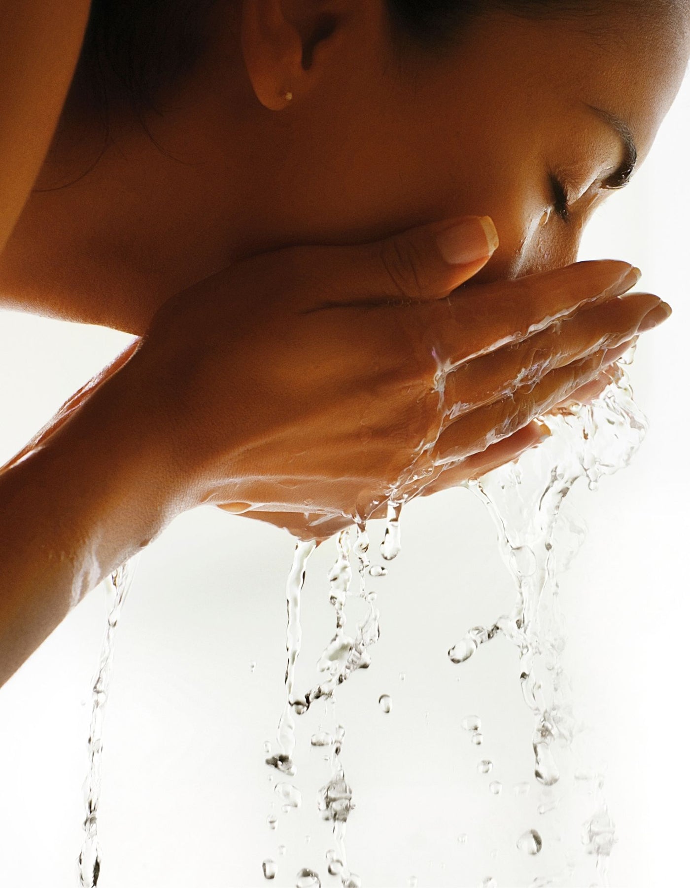 Descubre la mejor rutina facial si sufres de piel sensible